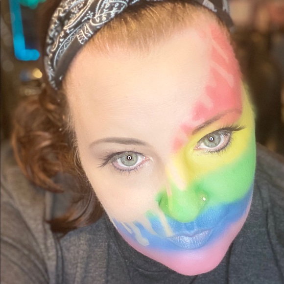 Meet your Posher, Sarah - Picture 4 of 5